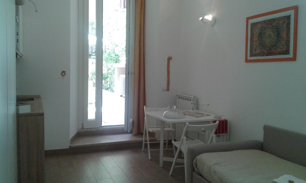 La Casetta Di Ely Ρώμη Εξωτερικό φωτογραφία